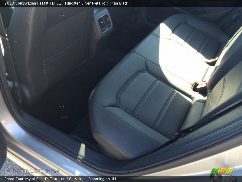 Tungsten Silver Metallic / Titan Black 2013 Volkswagen Passat TDI SE