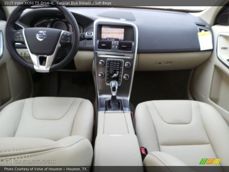 Caspian Blue Metallic / Soft Beige 2015 Volvo XC60 T5 Drive-E