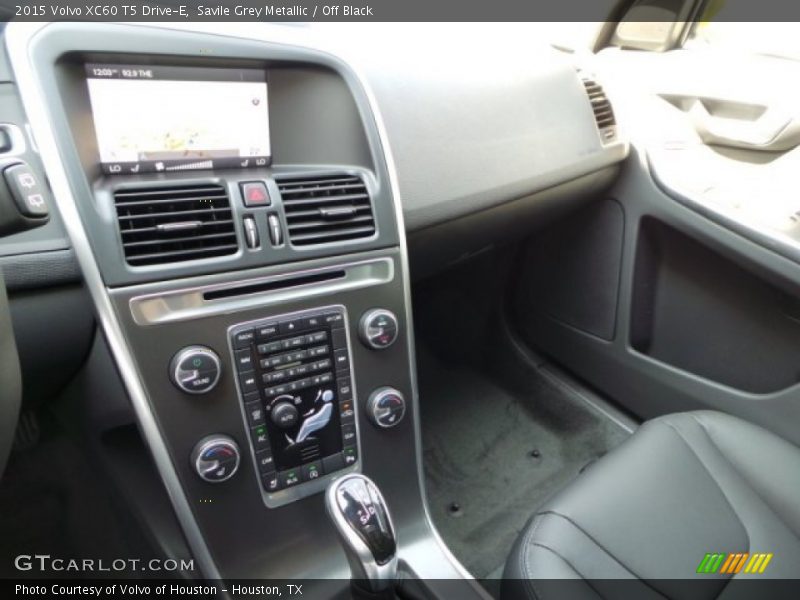 Savile Grey Metallic / Off Black 2015 Volvo XC60 T5 Drive-E