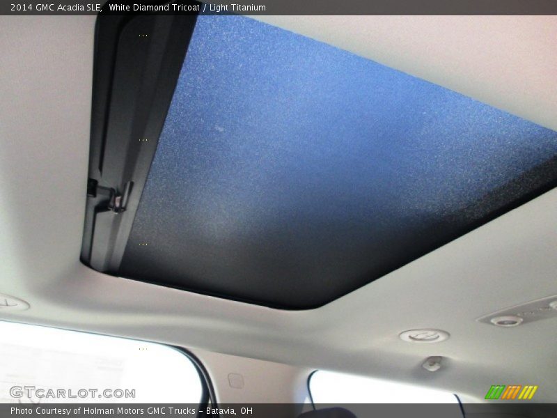 White Diamond Tricoat / Light Titanium 2014 GMC Acadia SLE