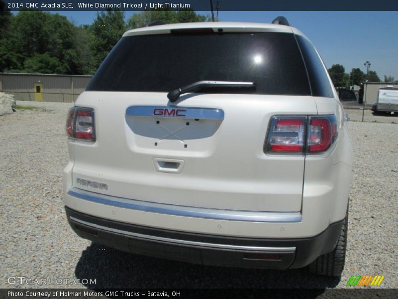 White Diamond Tricoat / Light Titanium 2014 GMC Acadia SLE