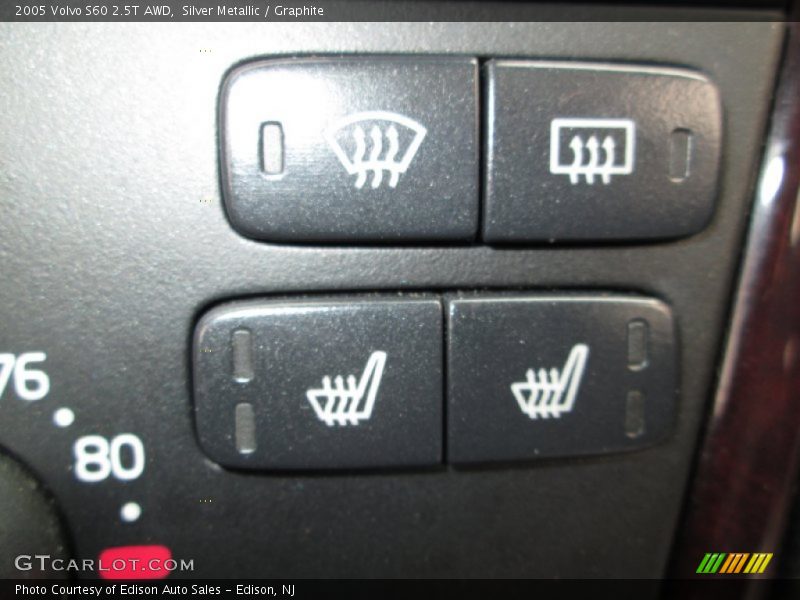 Silver Metallic / Graphite 2005 Volvo S60 2.5T AWD