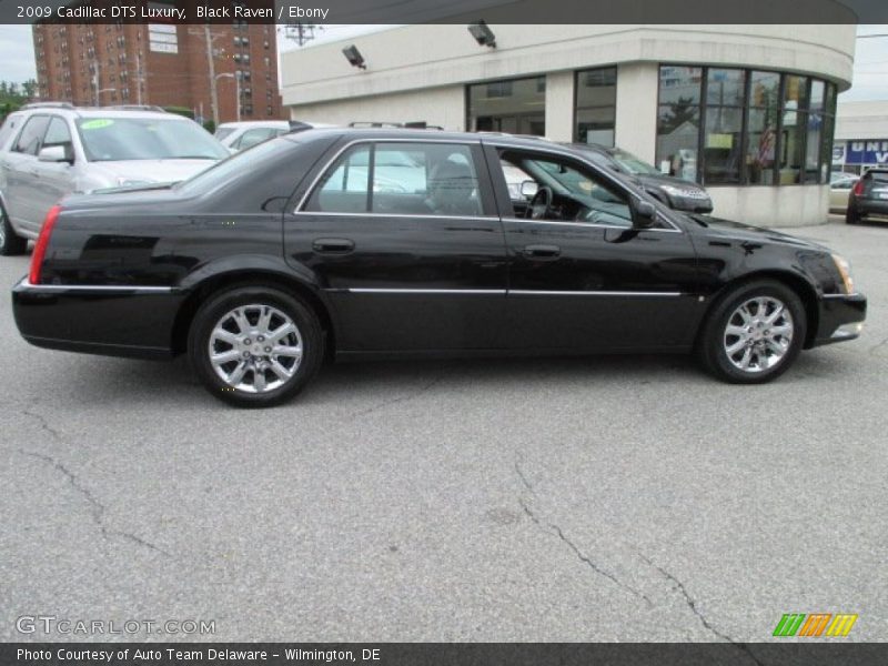 Black Raven / Ebony 2009 Cadillac DTS Luxury