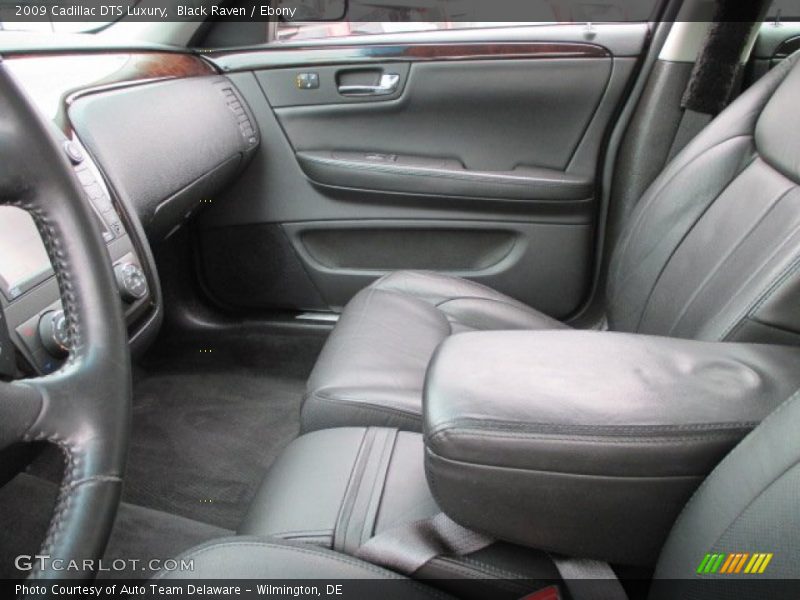 Black Raven / Ebony 2009 Cadillac DTS Luxury