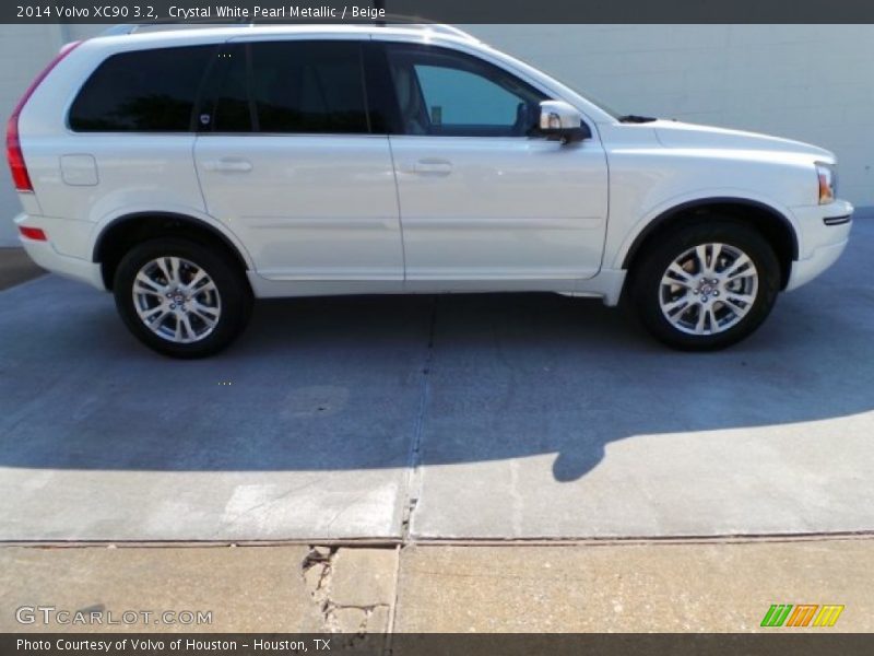 Crystal White Pearl Metallic / Beige 2014 Volvo XC90 3.2