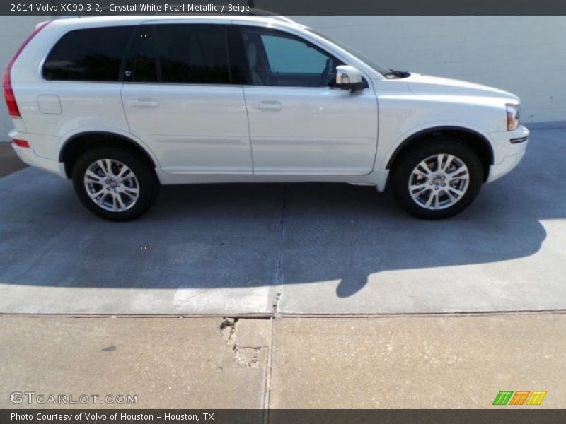Crystal White Pearl Metallic / Beige 2014 Volvo XC90 3.2