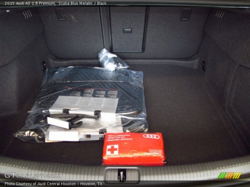 Scuba Blue Metallic / Black 2015 Audi A3 1.8 Premium