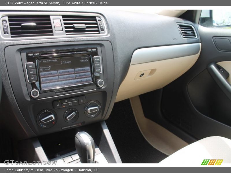 Pure White / Cornsilk Beige 2014 Volkswagen Jetta SE Sedan