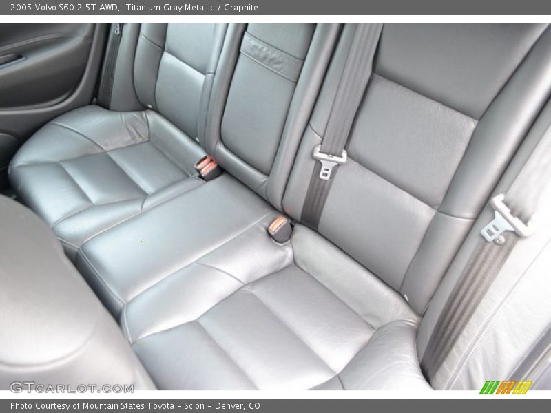 Rear Seat of 2005 S60 2.5T AWD
