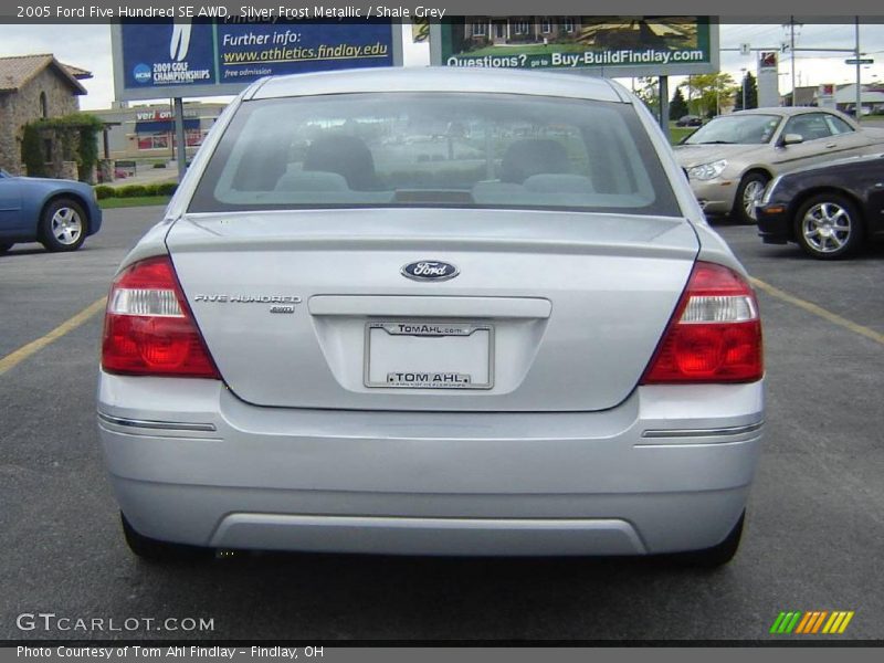 Silver Frost Metallic / Shale Grey 2005 Ford Five Hundred SE AWD