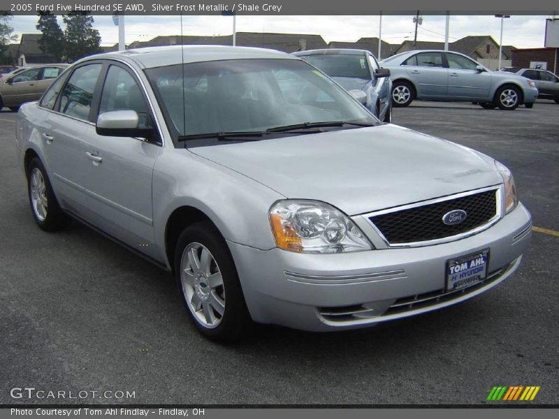 Silver Frost Metallic / Shale Grey 2005 Ford Five Hundred SE AWD