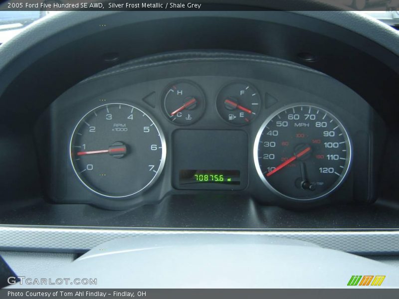 Silver Frost Metallic / Shale Grey 2005 Ford Five Hundred SE AWD