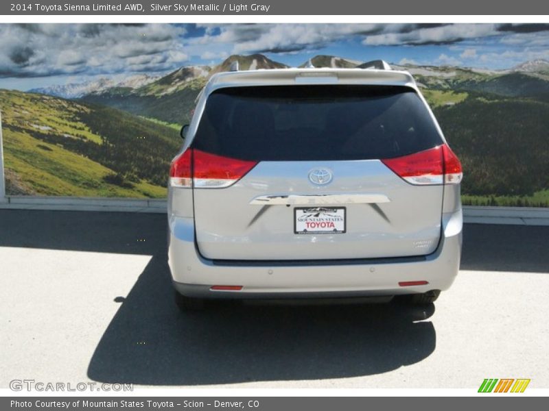 Silver Sky Metallic / Light Gray 2014 Toyota Sienna Limited AWD