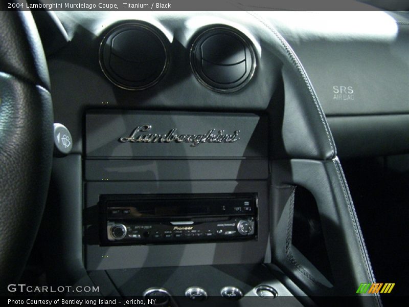 Controls of 2004 Murcielago Coupe