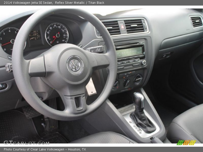 Reflex Silver Metallic / Titan Black 2014 Volkswagen Jetta SE Sedan