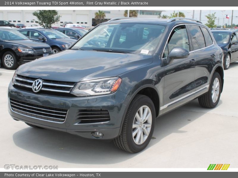 Front 3/4 View of 2014 Touareg TDI Sport 4Motion