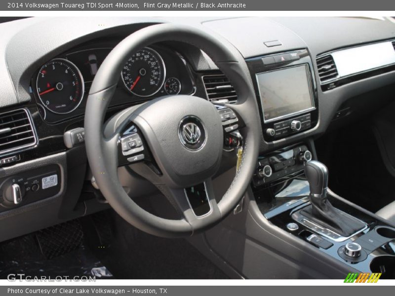 Dashboard of 2014 Touareg TDI Sport 4Motion