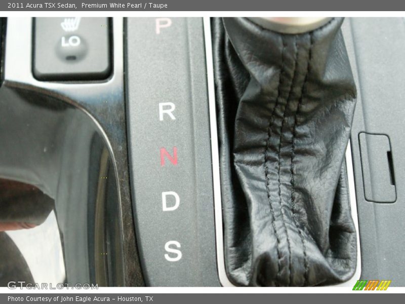 Premium White Pearl / Taupe 2011 Acura TSX Sedan