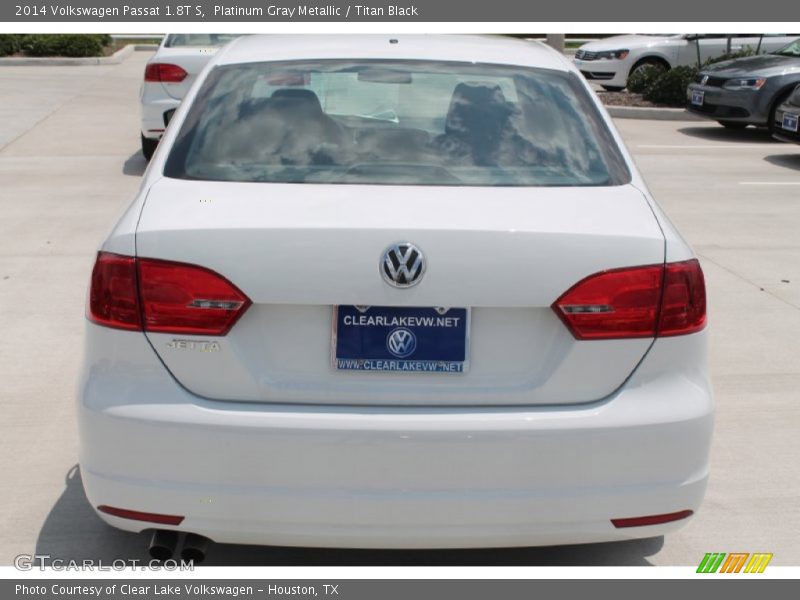 Platinum Gray Metallic / Titan Black 2014 Volkswagen Passat 1.8T S