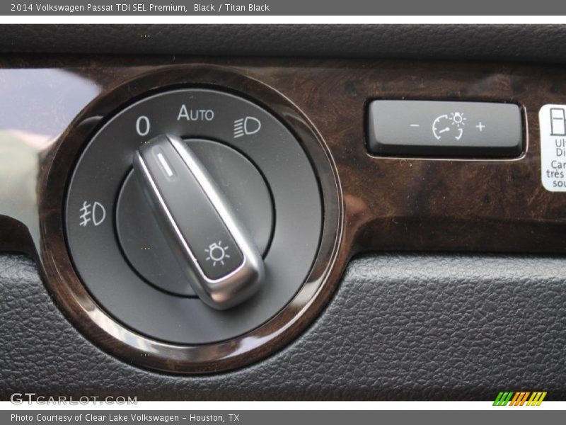 Black / Titan Black 2014 Volkswagen Passat TDI SEL Premium