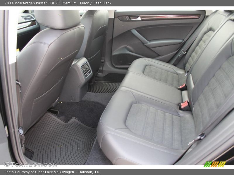 Black / Titan Black 2014 Volkswagen Passat TDI SEL Premium
