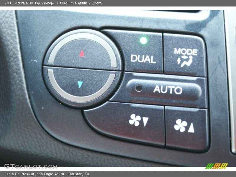 Palladium Metallic / Ebony 2011 Acura RDX Technology