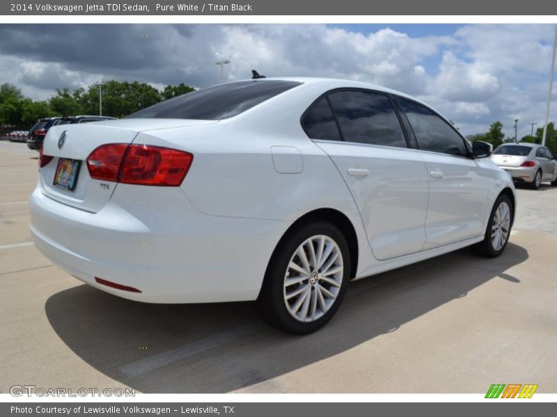 Pure White / Titan Black 2014 Volkswagen Jetta TDI Sedan
