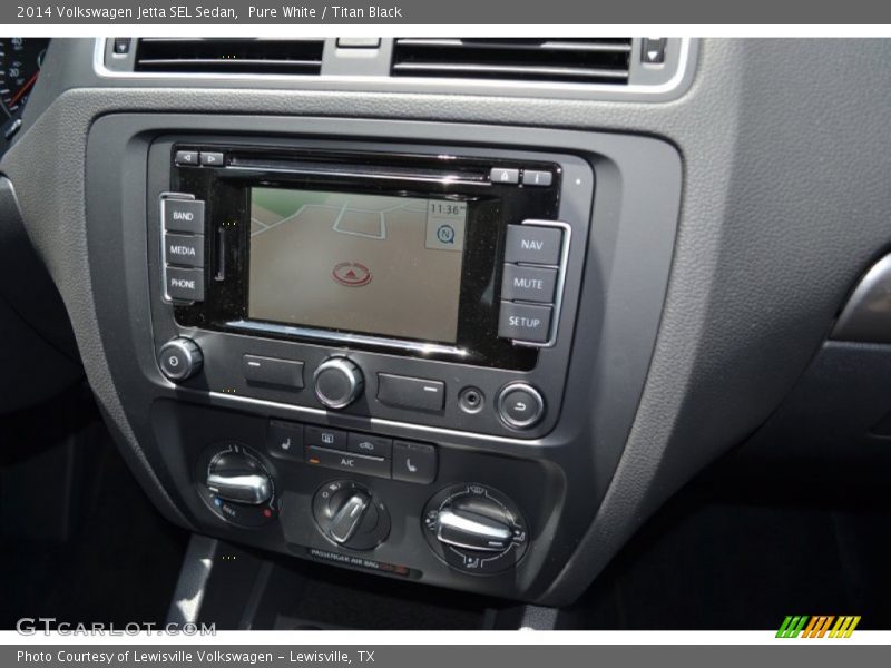 Pure White / Titan Black 2014 Volkswagen Jetta SEL Sedan