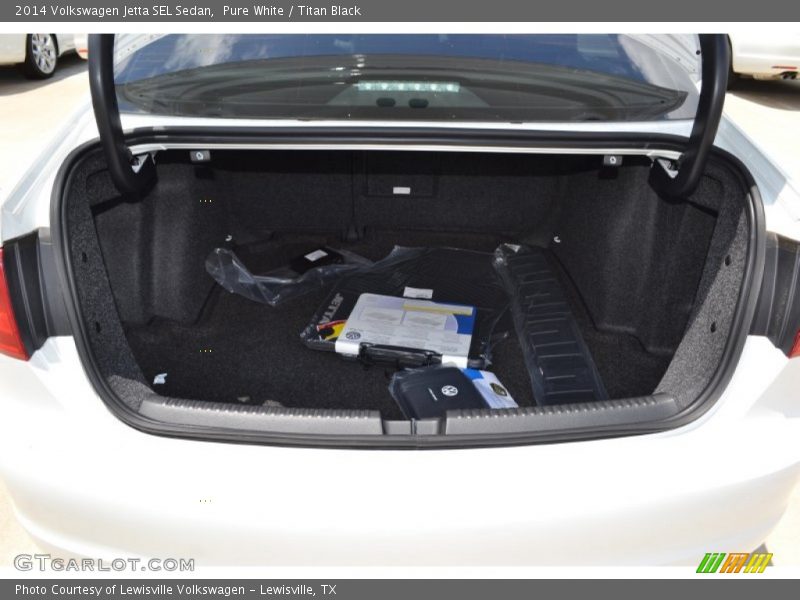 Pure White / Titan Black 2014 Volkswagen Jetta SEL Sedan