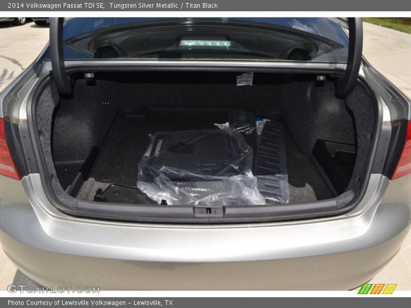 Tungsten Silver Metallic / Titan Black 2014 Volkswagen Passat TDI SE