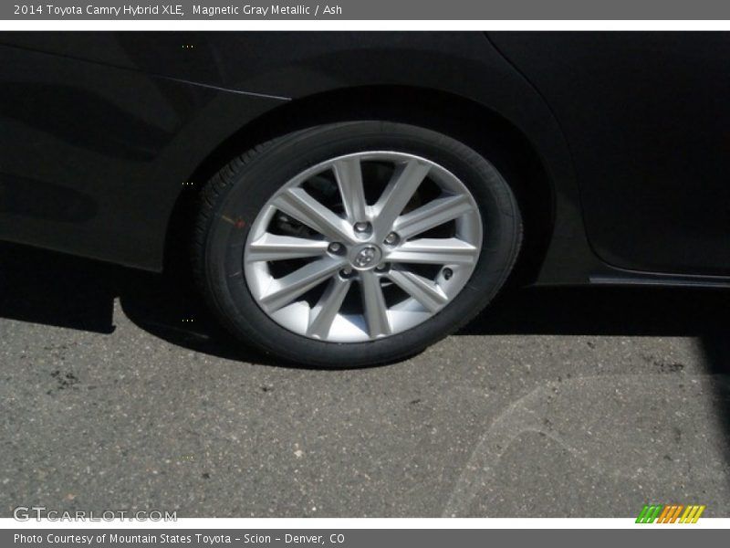 Magnetic Gray Metallic / Ash 2014 Toyota Camry Hybrid XLE