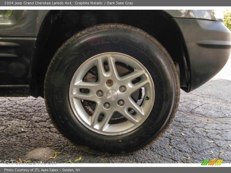Graphite Metallic / Dark Slate Gray 2004 Jeep Grand Cherokee Laredo 4x4