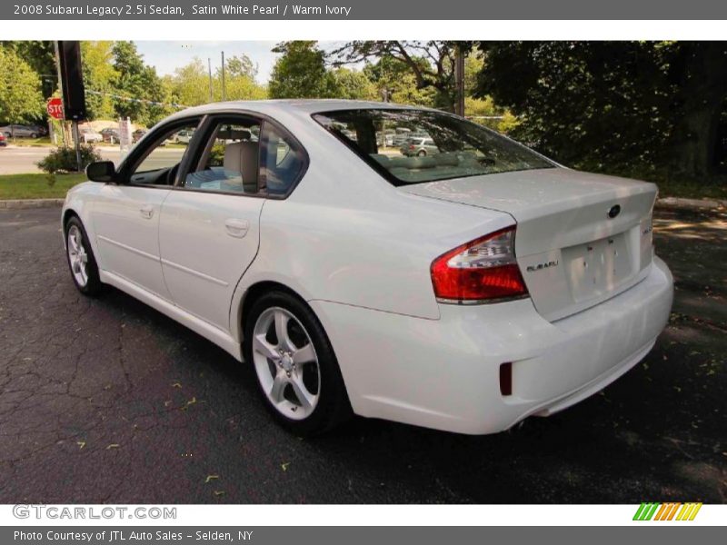 Satin White Pearl / Warm Ivory 2008 Subaru Legacy 2.5i Sedan