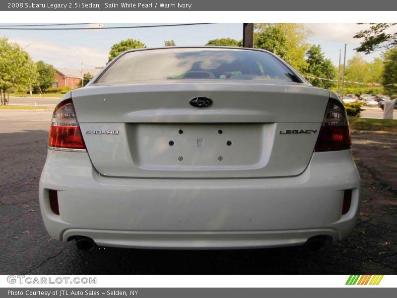 Satin White Pearl / Warm Ivory 2008 Subaru Legacy 2.5i Sedan