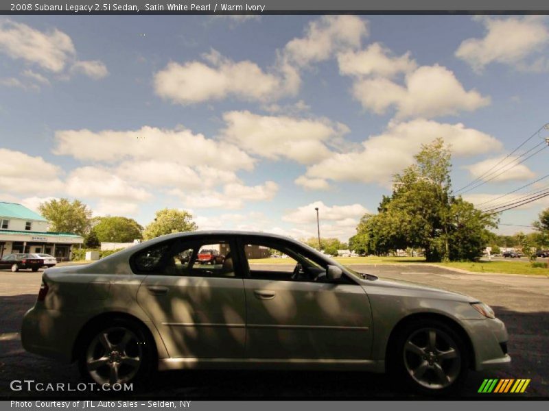 Satin White Pearl / Warm Ivory 2008 Subaru Legacy 2.5i Sedan