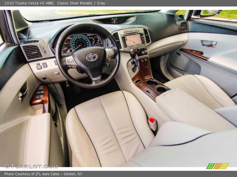  2010 Venza V6 AWD Gray Interior