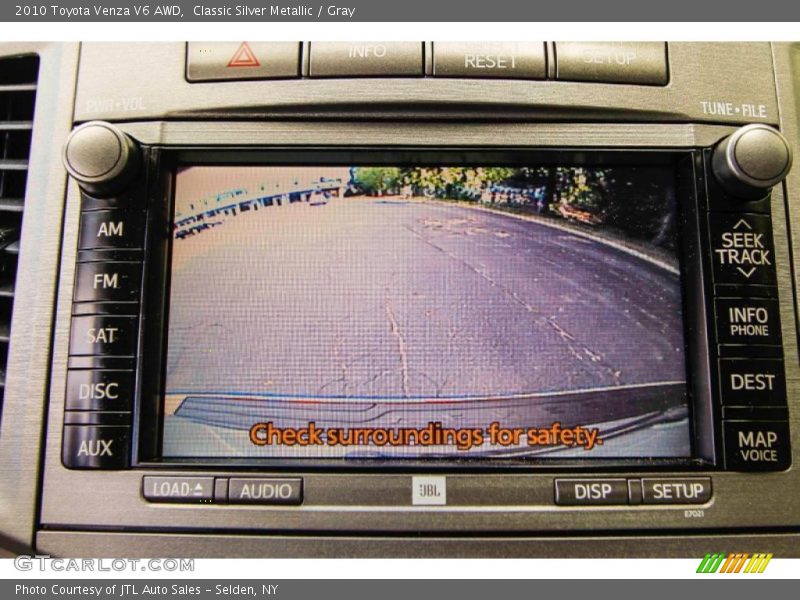 Classic Silver Metallic / Gray 2010 Toyota Venza V6 AWD