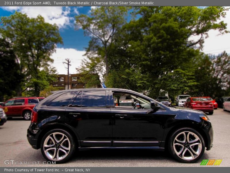 Tuxedo Black Metallic / Charcoal Black/Silver Smoke Metallic 2011 Ford Edge Sport AWD