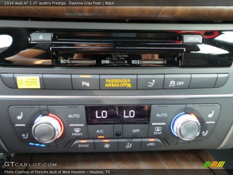 Controls of 2014 A7 3.0T quattro Prestige