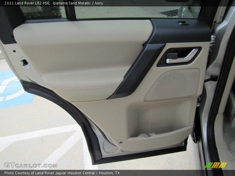 Ipanema Sand Metallic / Ivory 2011 Land Rover LR2 HSE