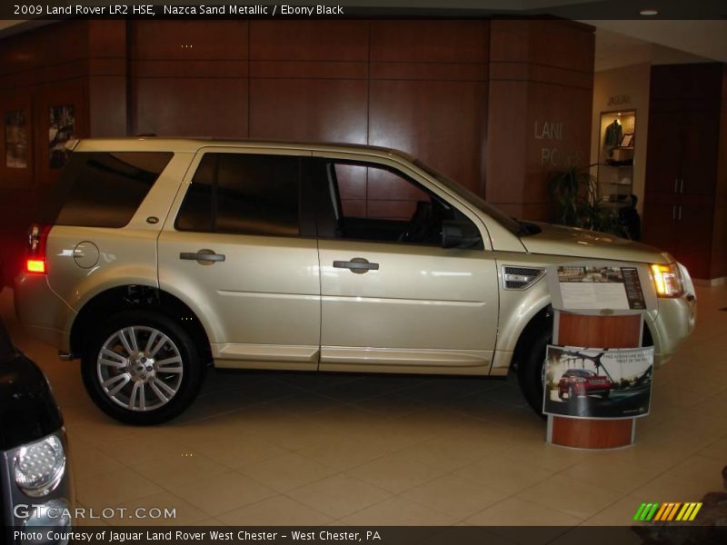 Nazca Sand Metallic / Ebony Black 2009 Land Rover LR2 HSE