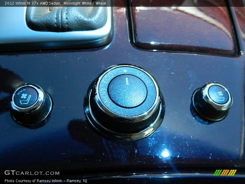Moonlight White / Wheat 2012 Infiniti M 37x AWD Sedan