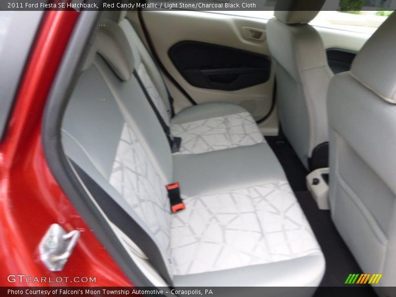 Red Candy Metallic / Light Stone/Charcoal Black Cloth 2011 Ford Fiesta SE Hatchback