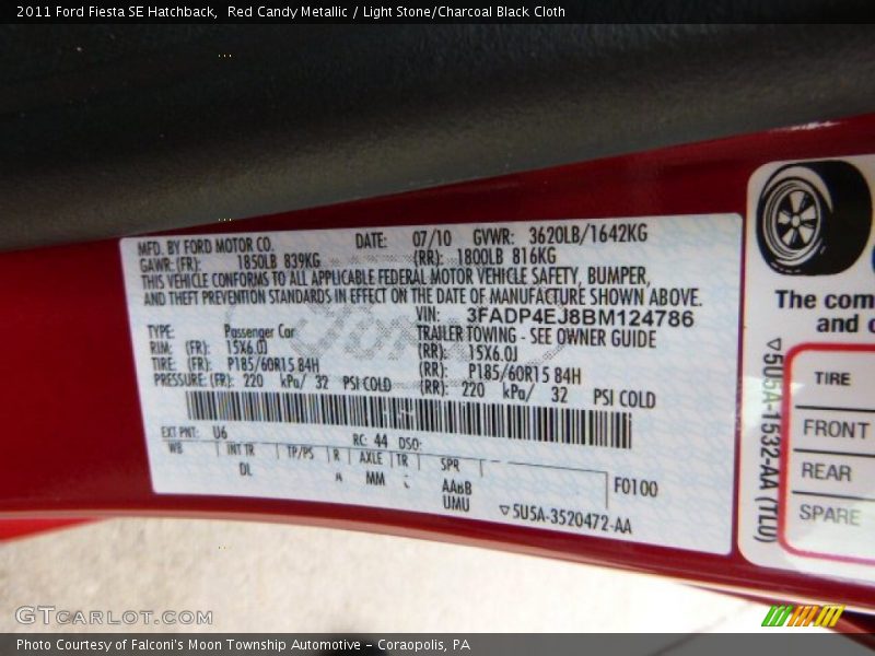 Red Candy Metallic / Light Stone/Charcoal Black Cloth 2011 Ford Fiesta SE Hatchback
