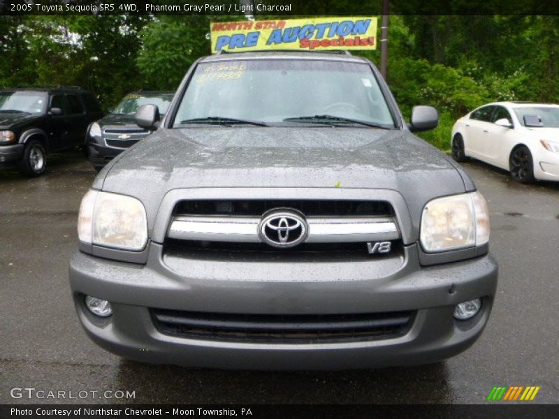 Phantom Gray Pearl / Light Charcoal 2005 Toyota Sequoia SR5 4WD