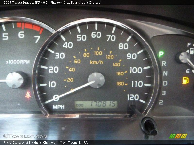 Phantom Gray Pearl / Light Charcoal 2005 Toyota Sequoia SR5 4WD
