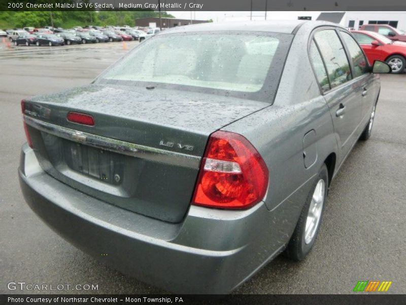 Medium Gray Metallic / Gray 2005 Chevrolet Malibu LS V6 Sedan