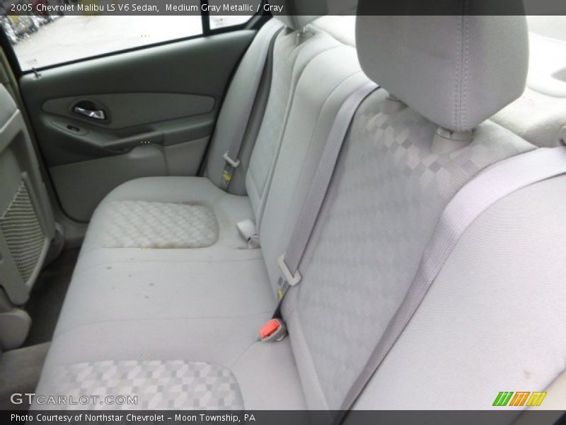 Medium Gray Metallic / Gray 2005 Chevrolet Malibu LS V6 Sedan