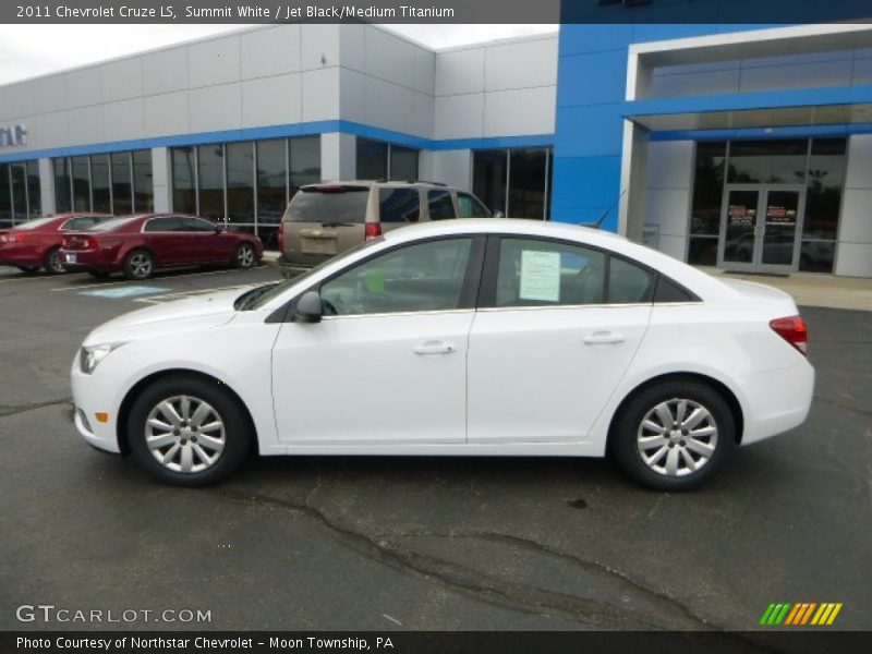 Summit White / Jet Black/Medium Titanium 2011 Chevrolet Cruze LS