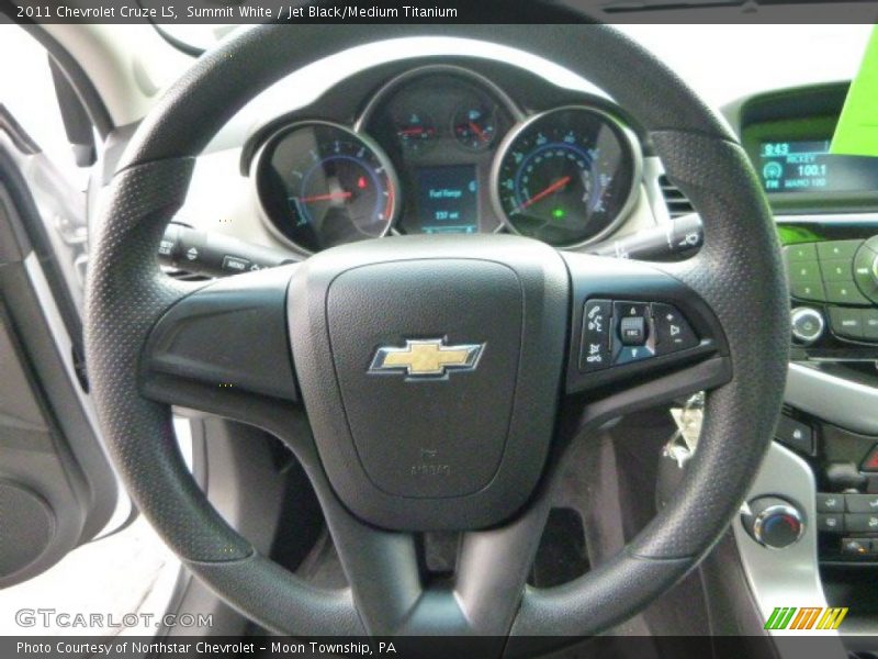 Summit White / Jet Black/Medium Titanium 2011 Chevrolet Cruze LS